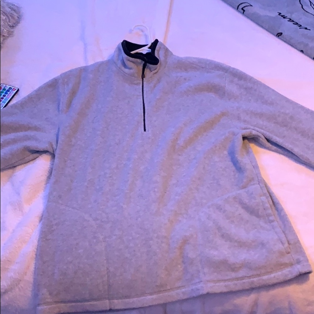 Grey sweater
